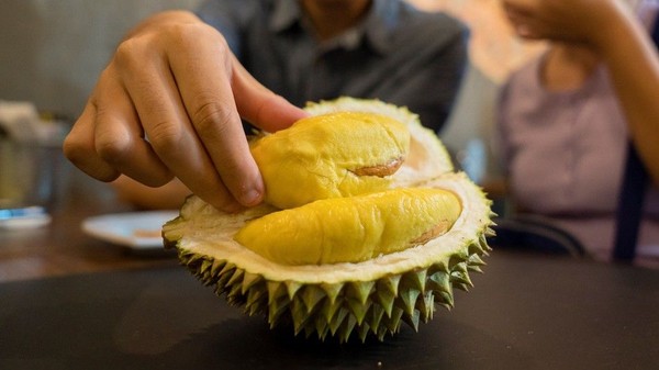 Waspada! 7 Makanan yang Tak Boleh Dimakan Bersama Durian
