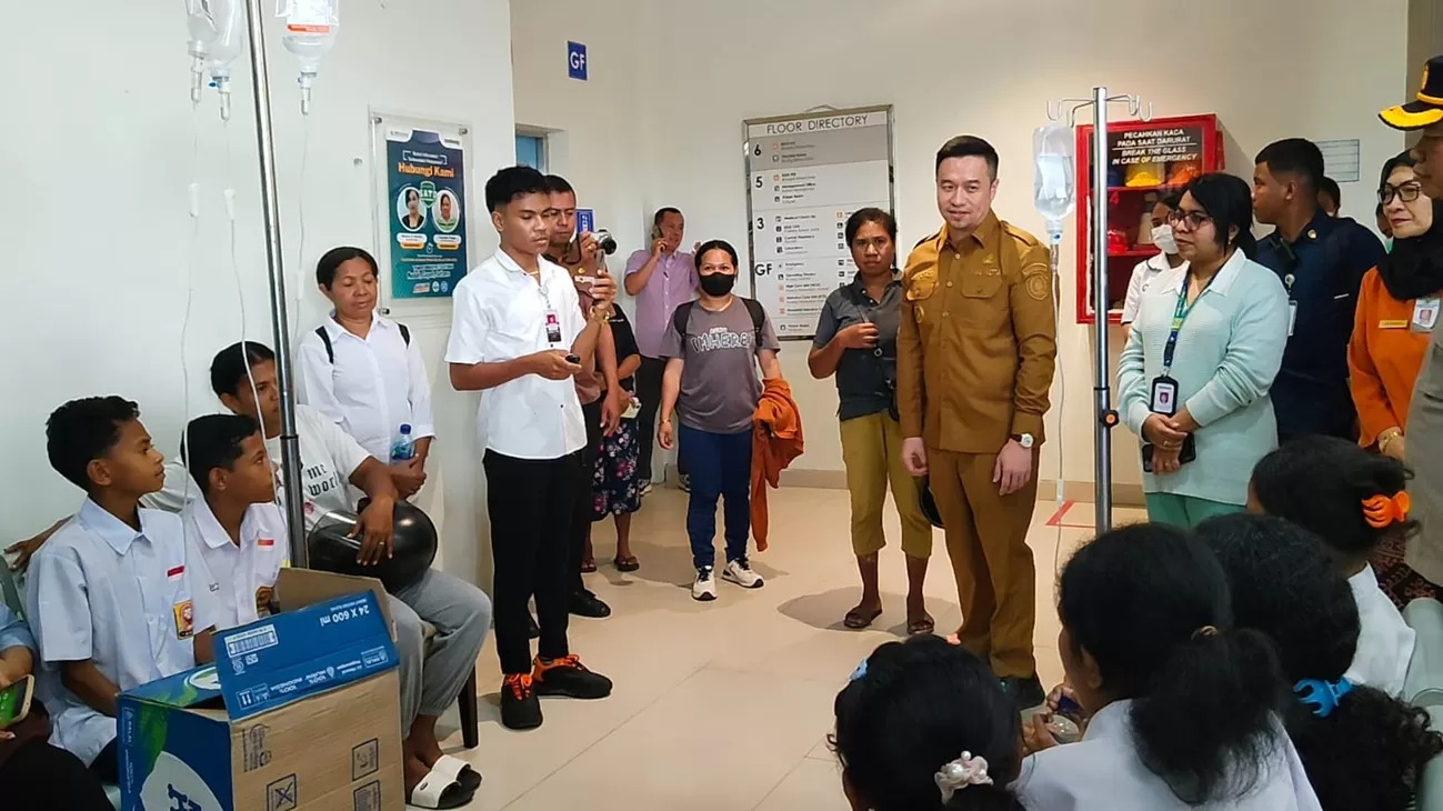 Kasus Keracunan MBG di Kupang, 140 Siswa Dilarikan ke RS
