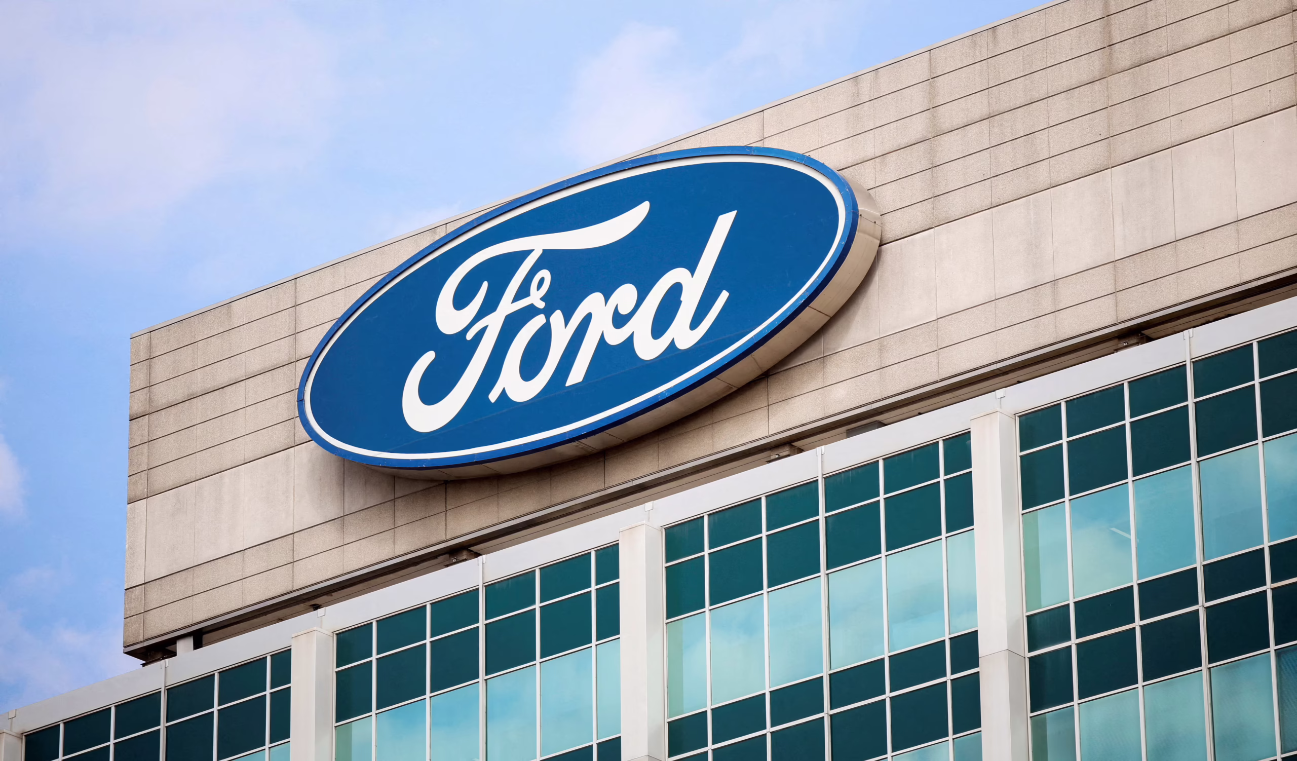 Ford Motor Company Memperkuat Investasi di Indonesia Ford Motor Company Memperkuat Investasi di Indonesia