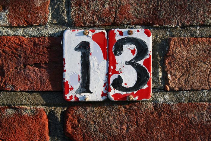 mitos angka 13 yang beredar di masyarakat